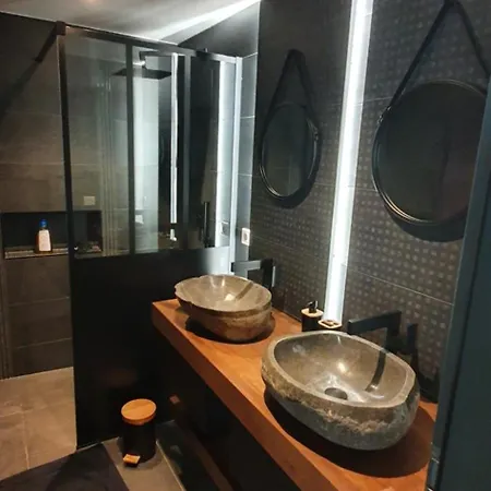 Standing Jacuzzi